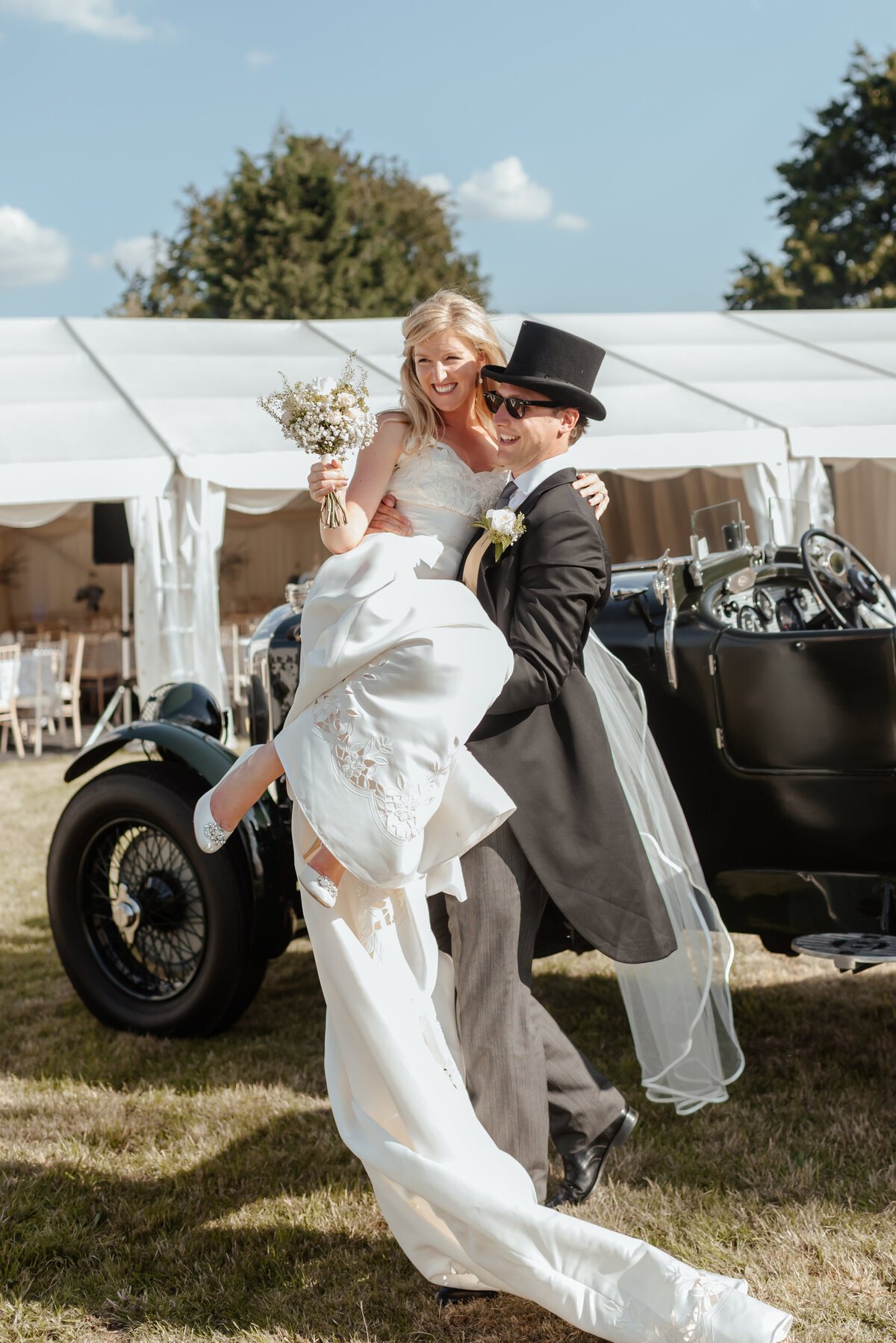 uk-kent-london-sussex-editorial-candid-documentary-romantic-timeless-wedding-photography-109