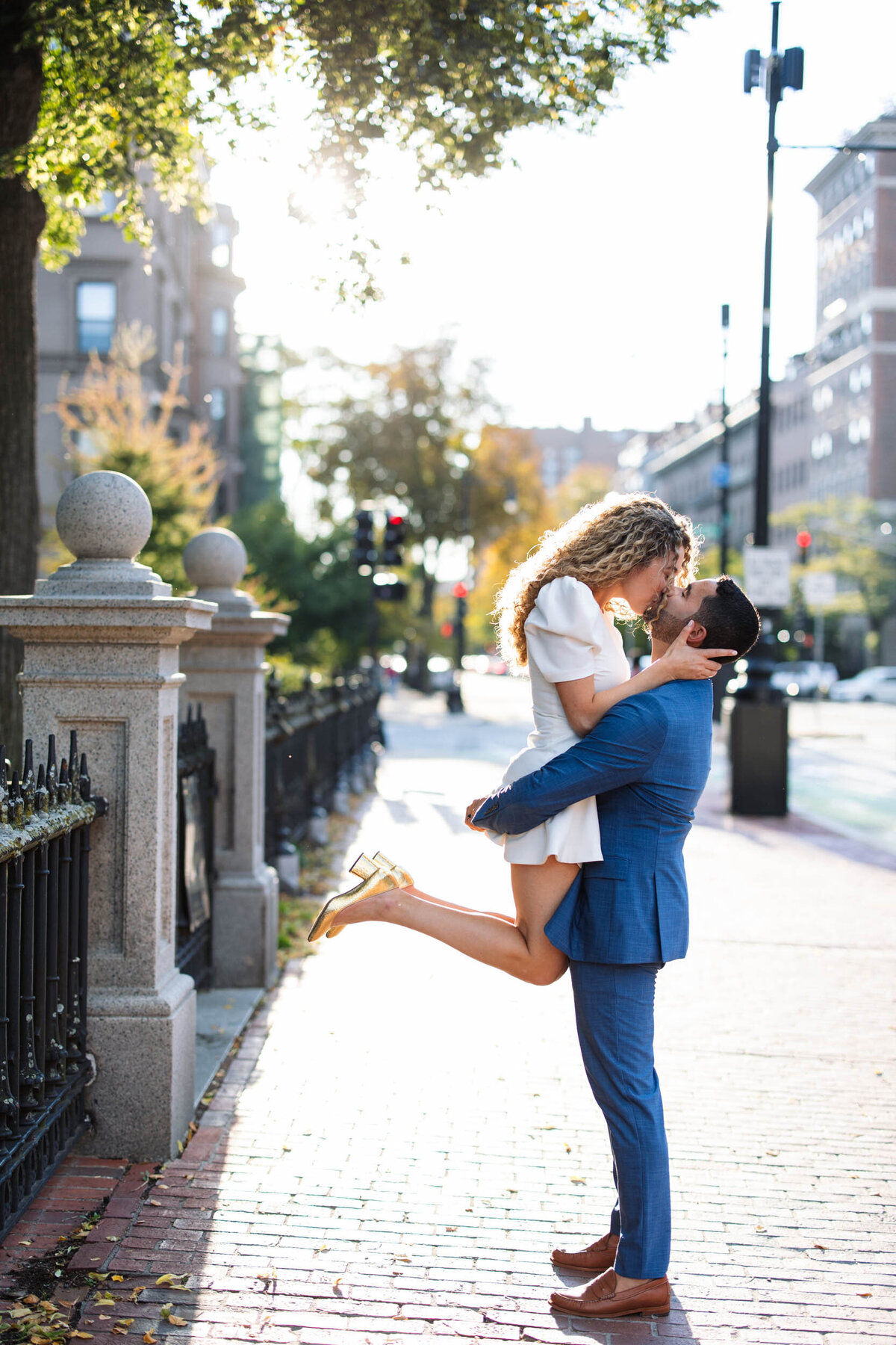 candid-boston-engagement-photographer-zev-fisher081