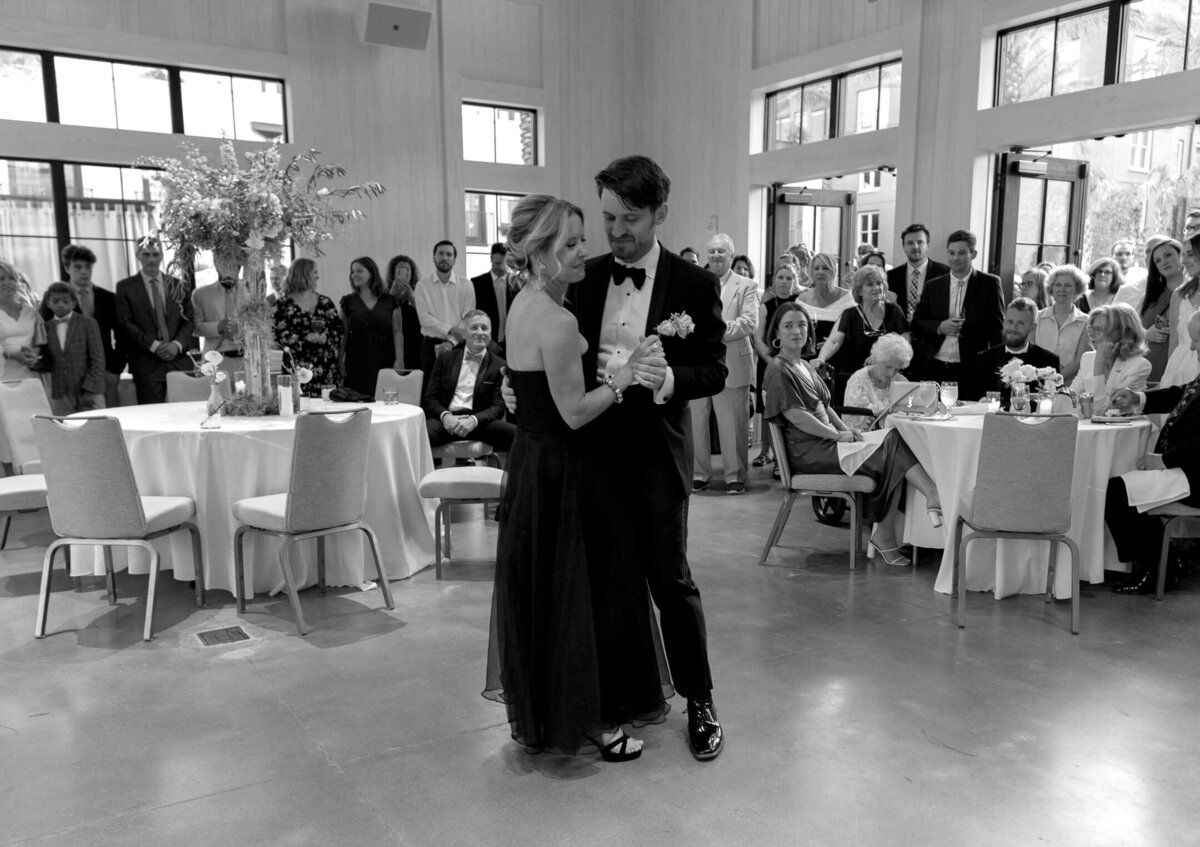 Hotel Bardo Savannah Wedding 93