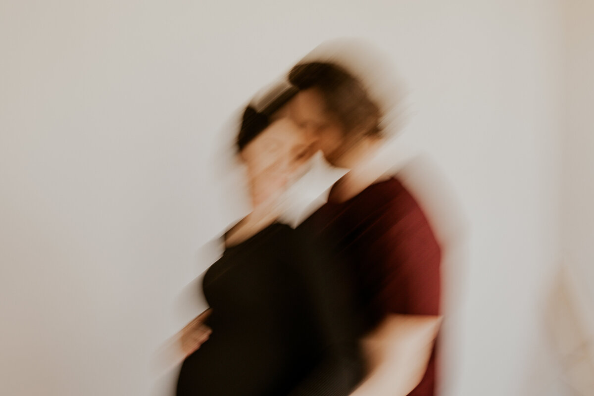 Tess and Zack Maternity_189