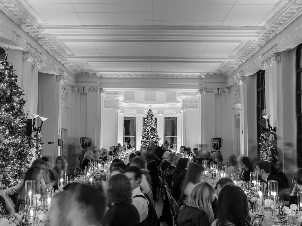 san francisco-flood-mansion-wedding-photography-catholic-wedding-classic-blackandwhite-churchwedding-wedding-thedejaureguis-075