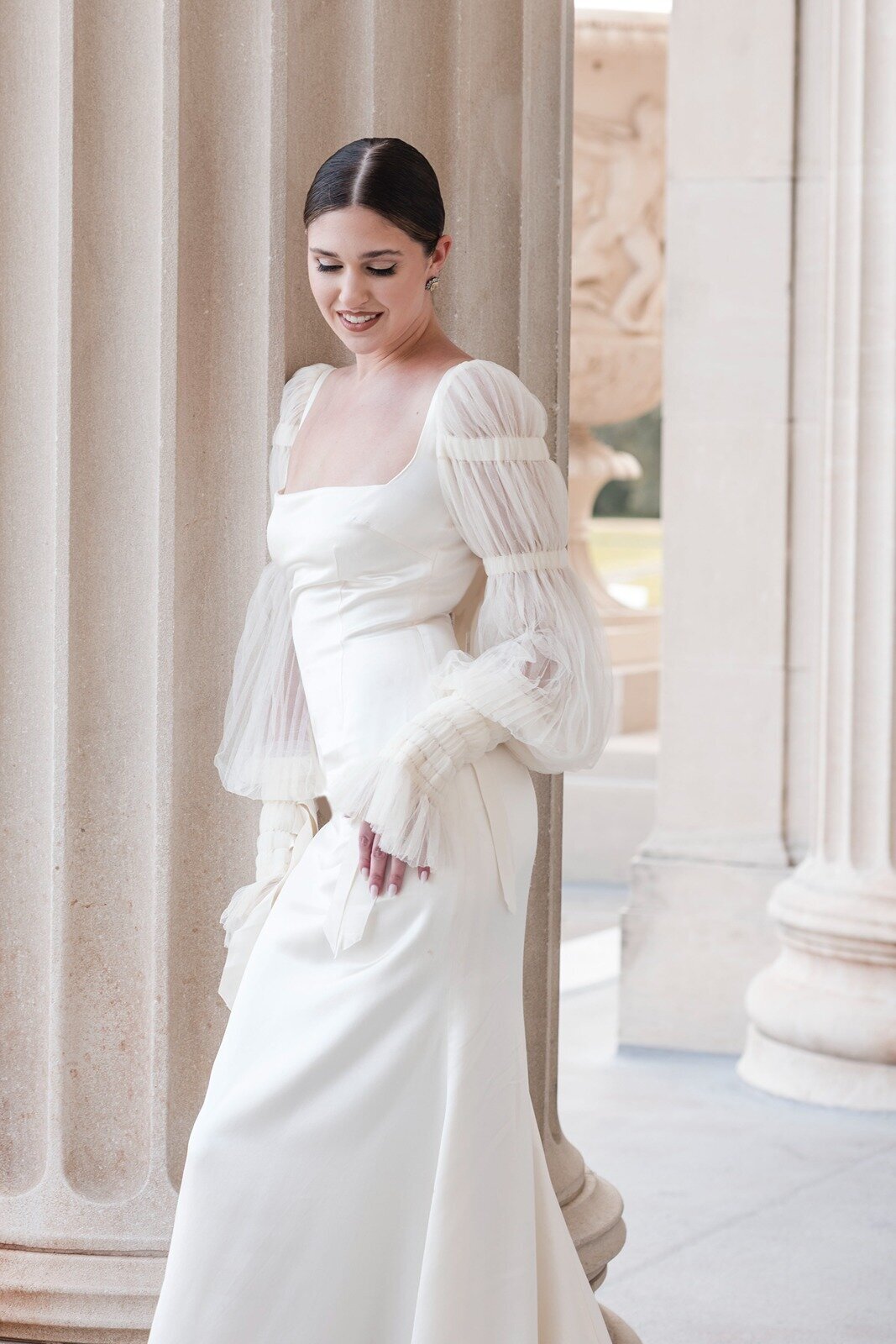 Classical-bride-editorial-the-columns-1