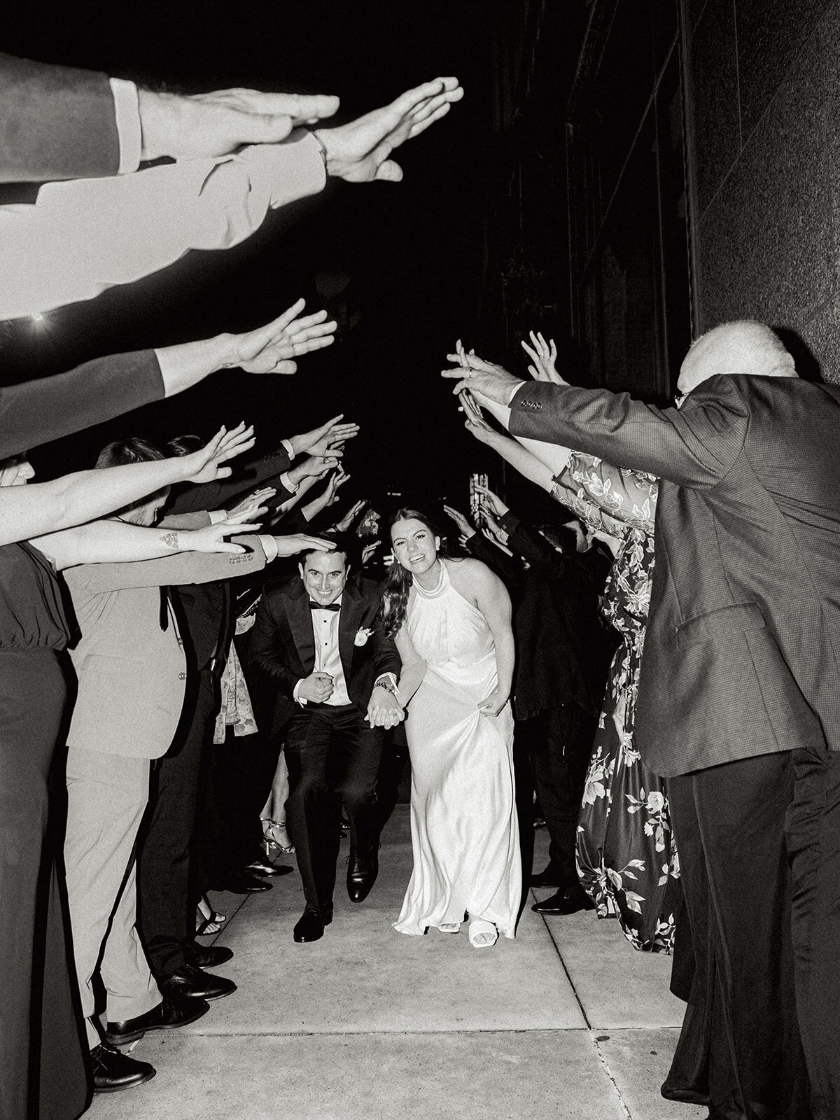 2024-04-20_Vittoria+NicholasBertlingWedding_MollyMurphyPhotography-89