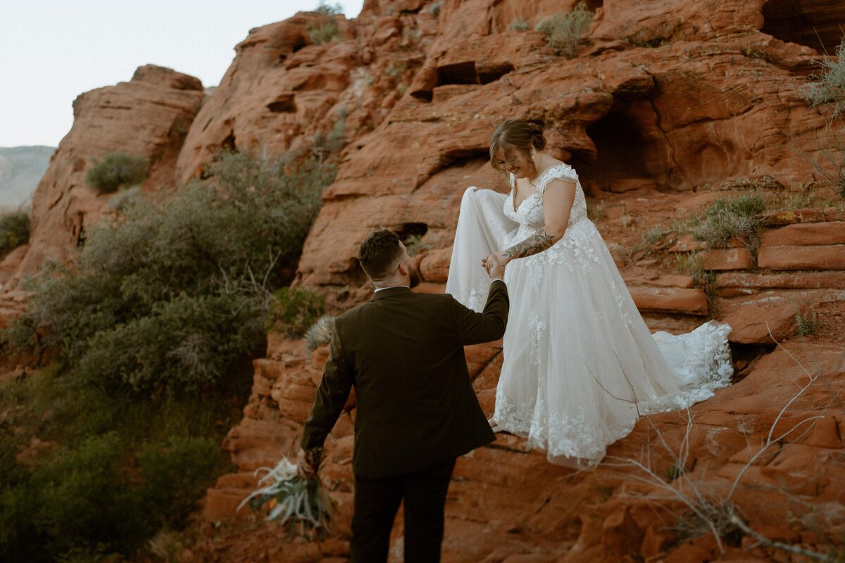 Elopement Las Vegas Red Rock Ash Springs