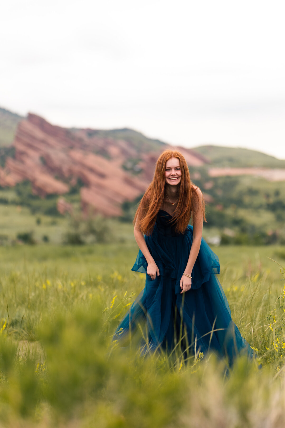 denver-senior-portrait-mountain-dresses03