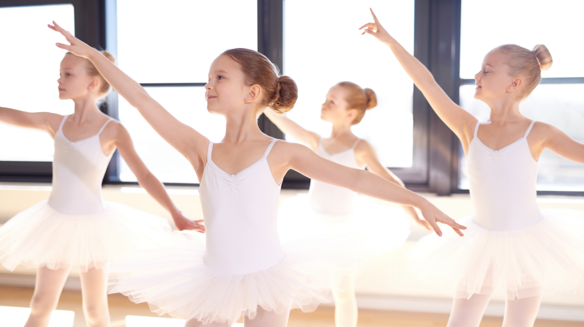 children dancing ballet