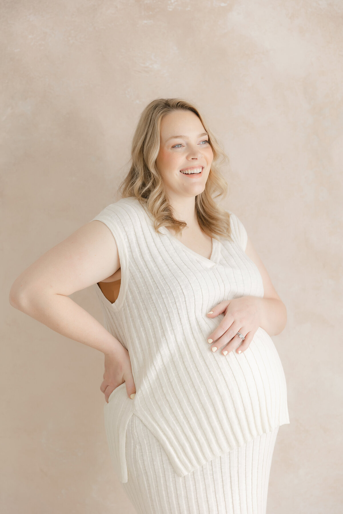 Raleigh-Maternity-Photographer-34