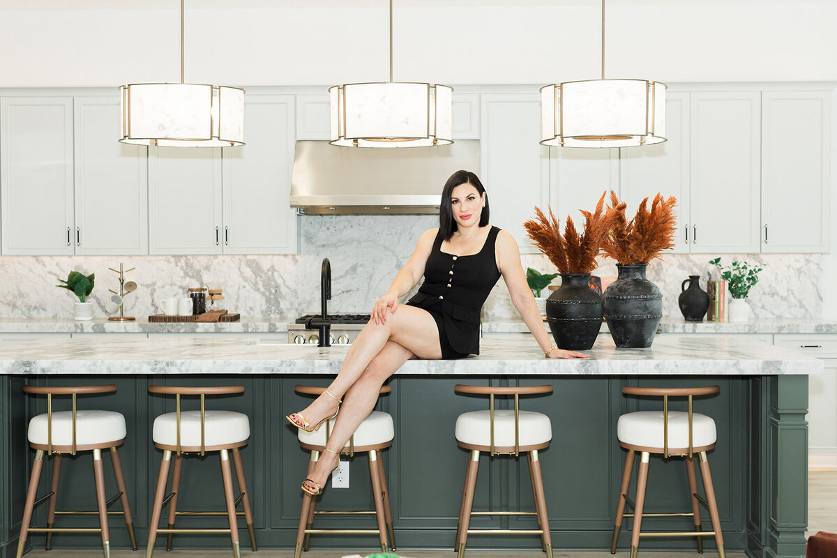 bold business women in arizona