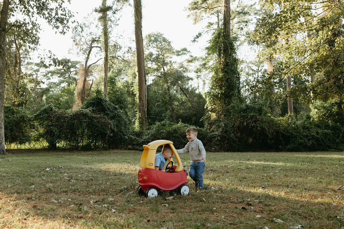 Woodlands-Family-photographer-7674_websize