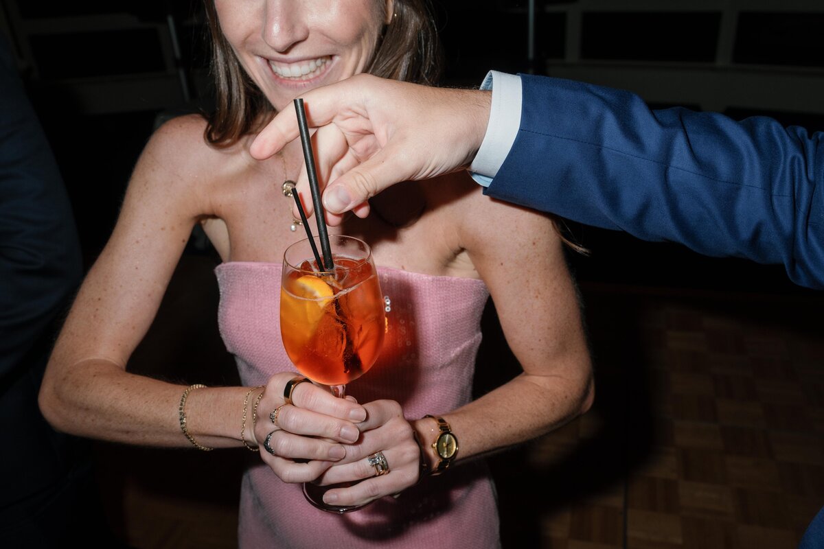 wedding-guests-drink-in-hand