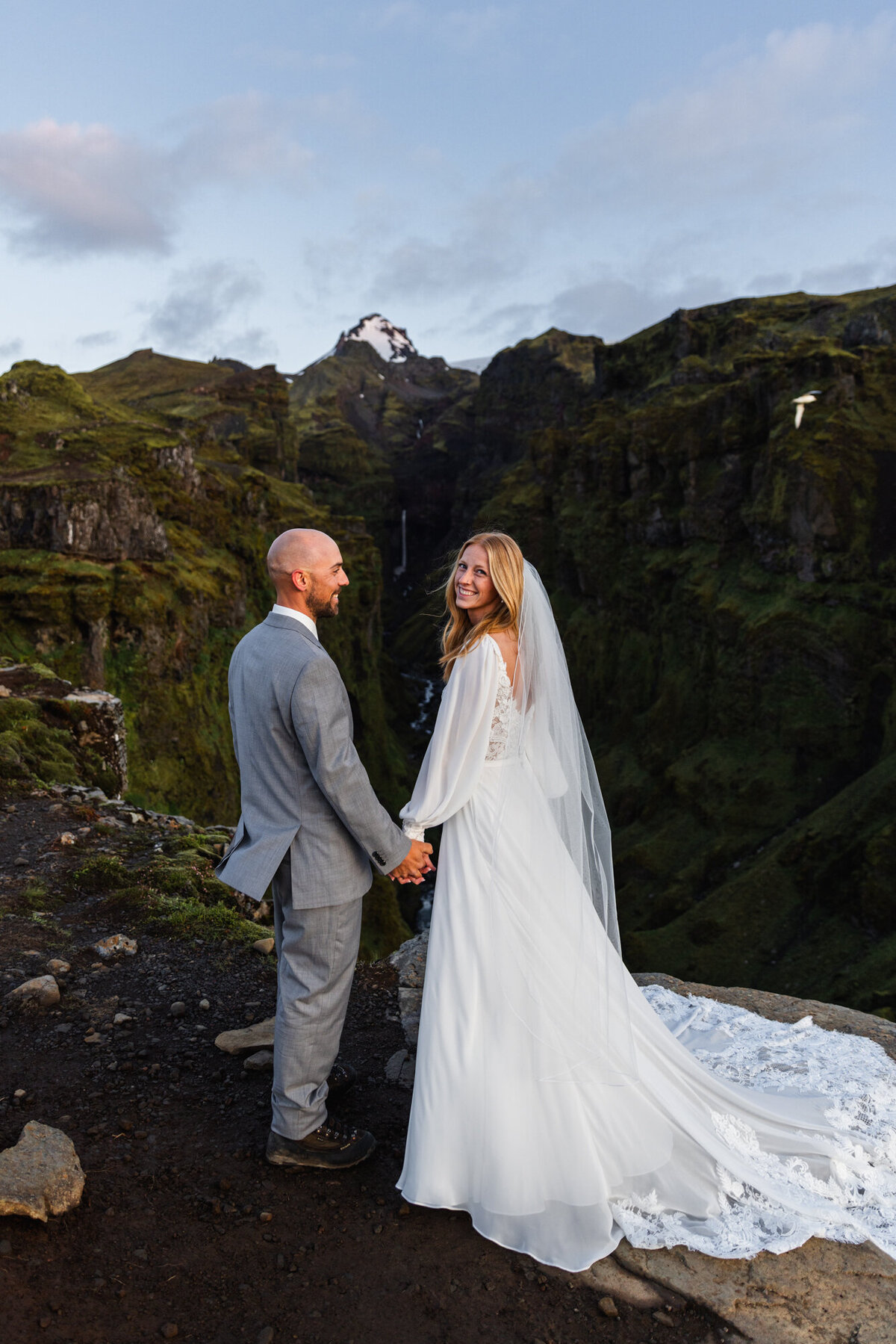 Kyle + Lindsey's Iceland Elopement-33