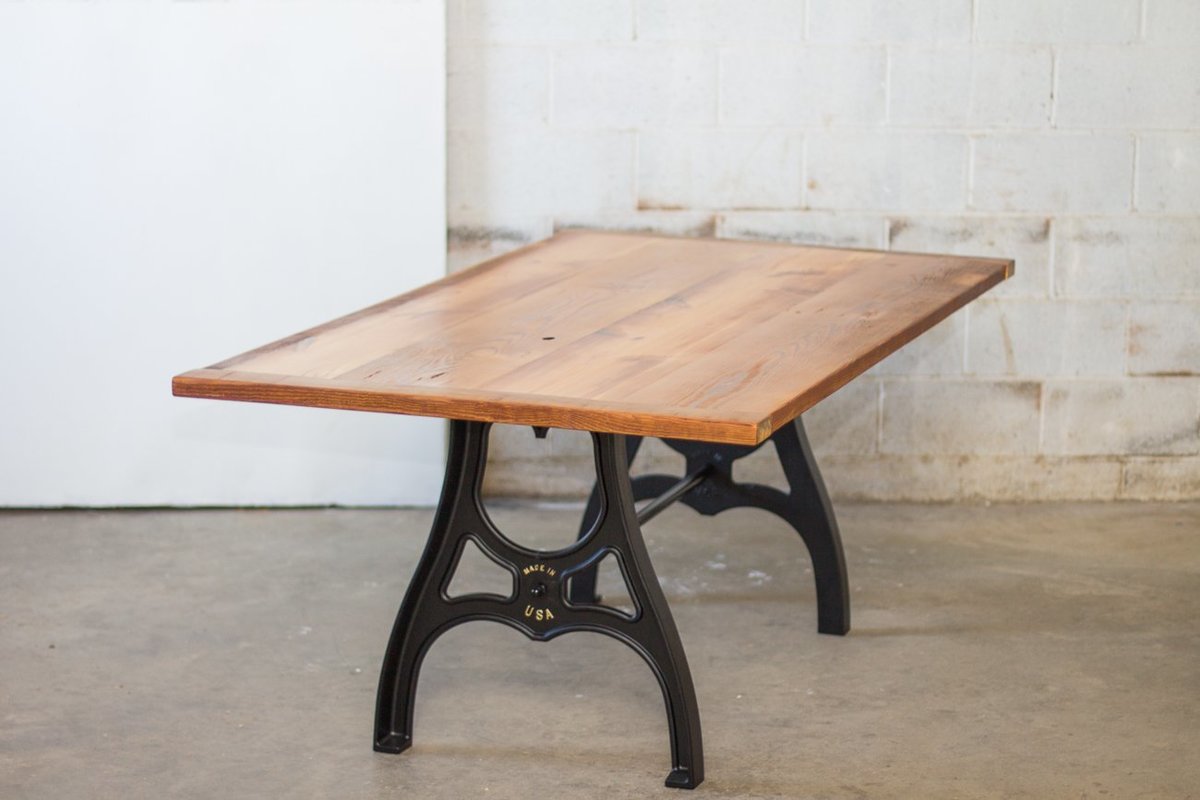 sons-of-sawdust-reclaimed-wood-farm-table-cast-iron-maschine-base-3