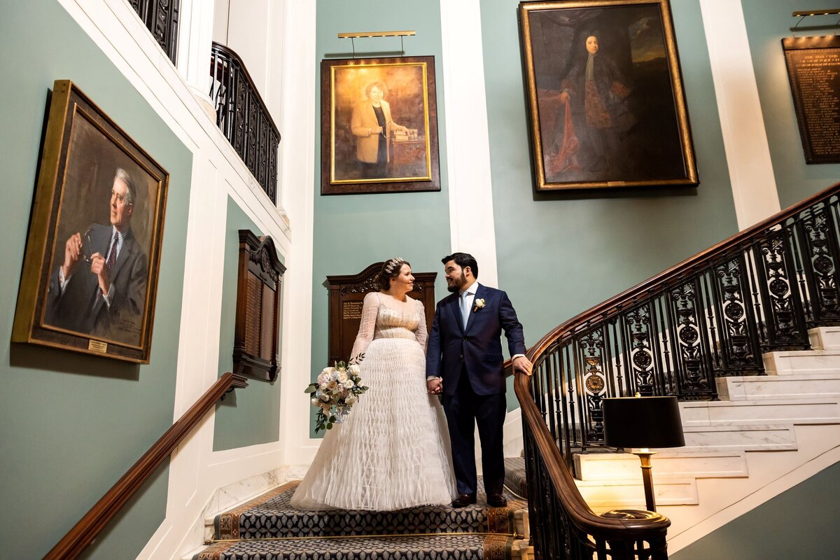 emma-cleary-new-york-nyc-wedding-photographer-videographer-venue-the-yale-club-14