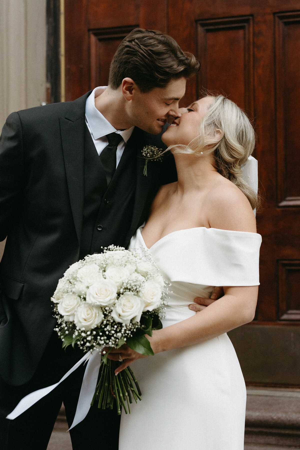 Alexandra-Hutchison-Photography-Wedding-And-Elopement-Photographer-Based-In-Halifax-Nova-Scotia-Canada22