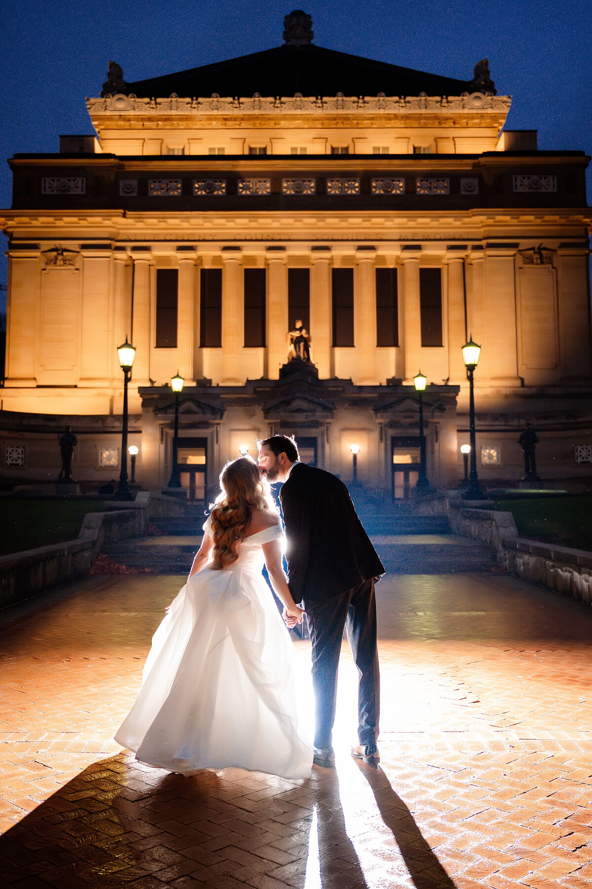 soldiers and sailors memorial hall wedding venue in oakland area of pittsbrugh