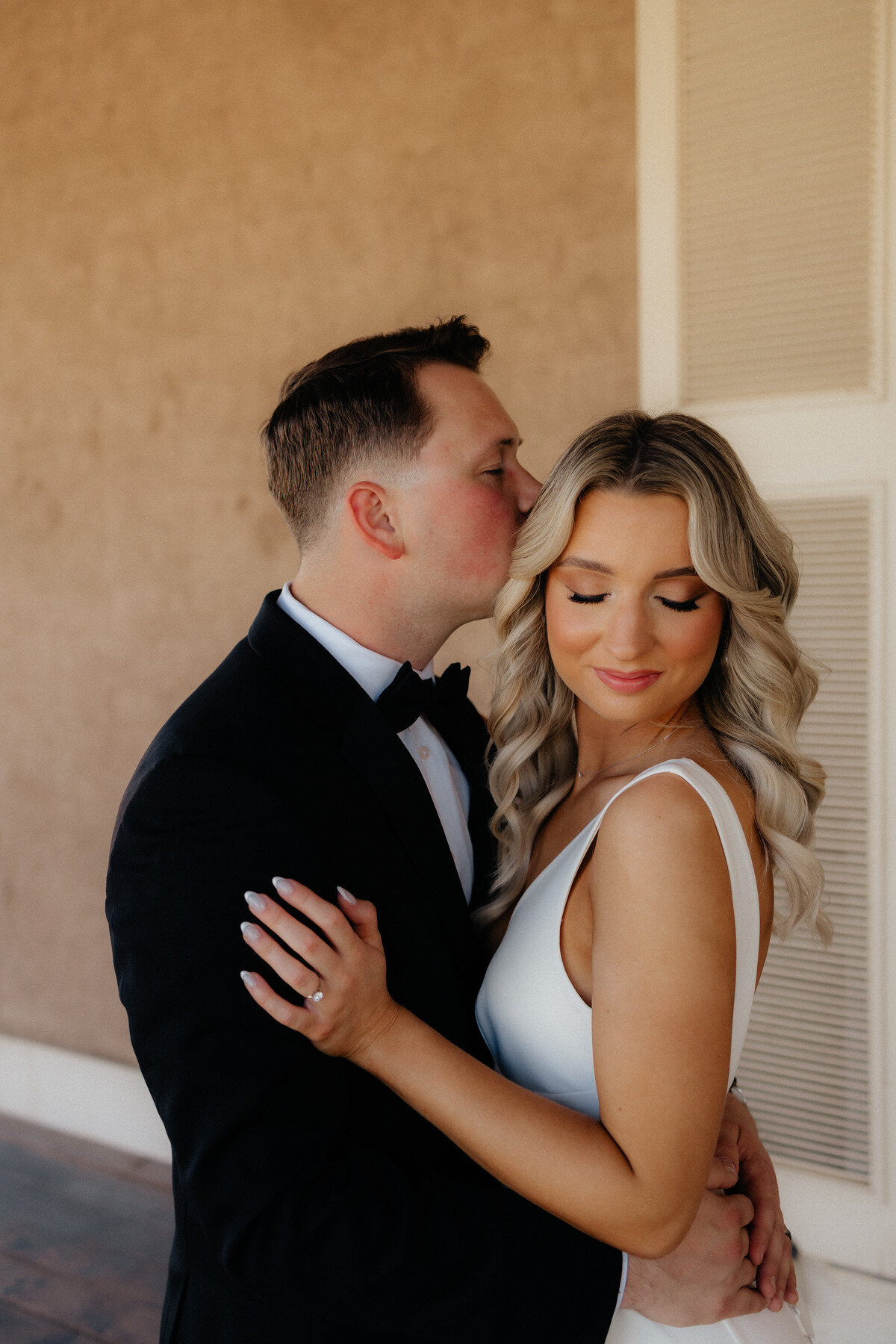 traditional-style-wedding-photography-1