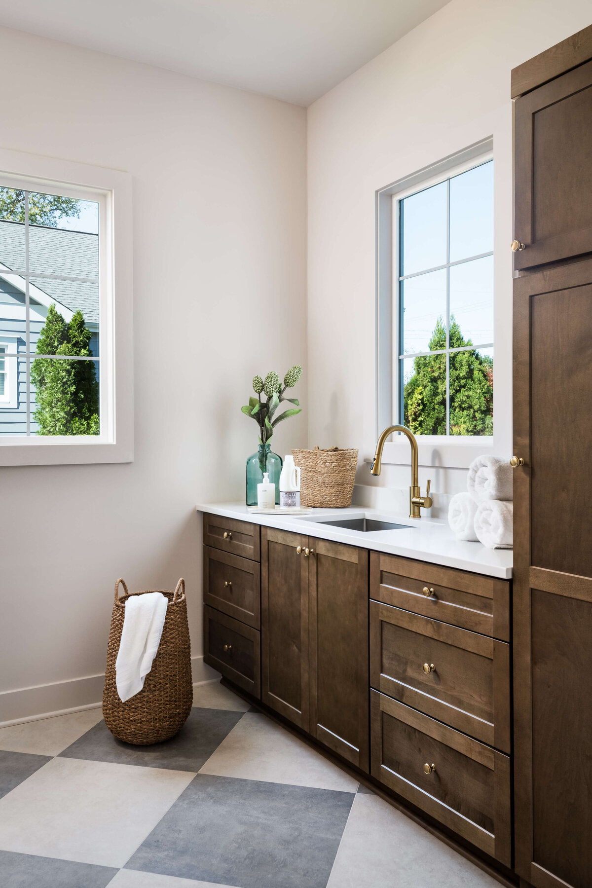 4723-Doris-Ave-8 (1)