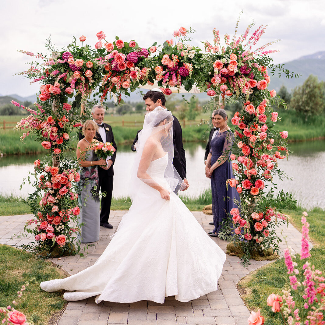 river-bottoms-ranch-june-summer-mountain-wedding-pepper-nix-2408-0804