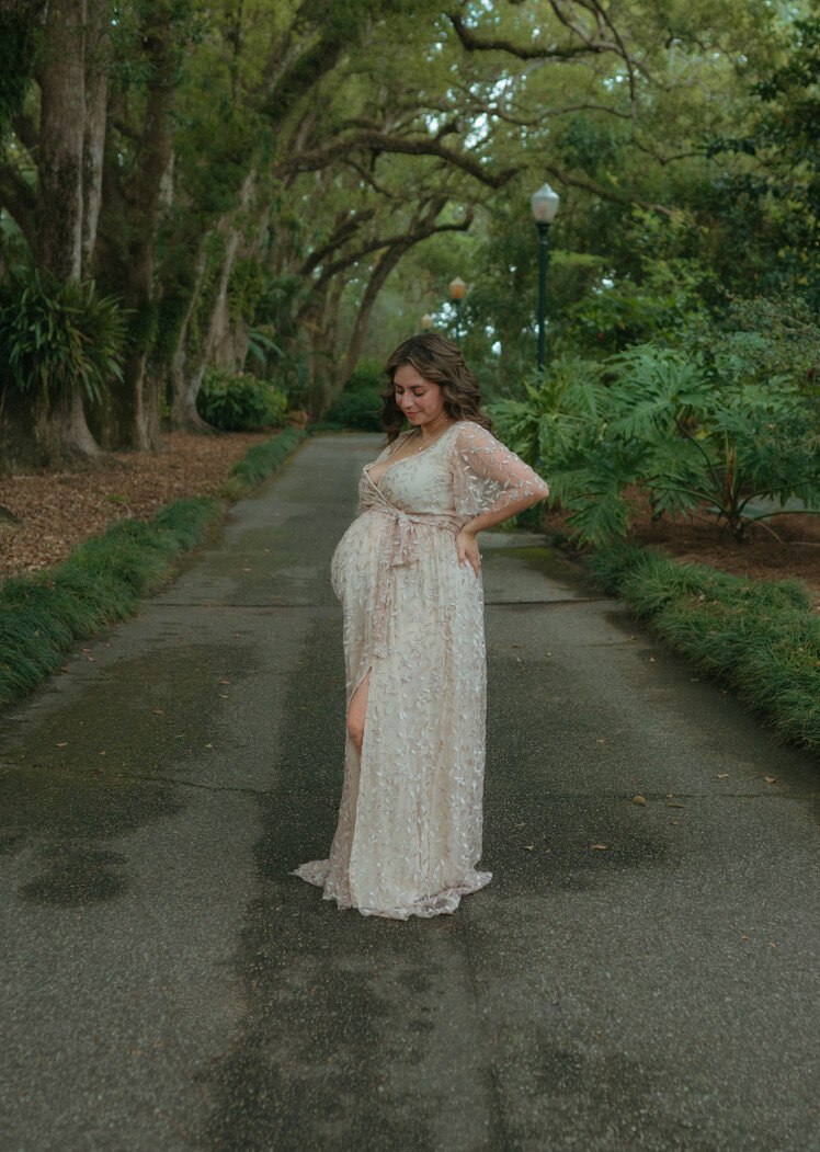maternity session in the forest
