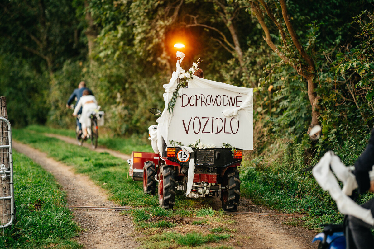 svatba držovická stodola svatební hra