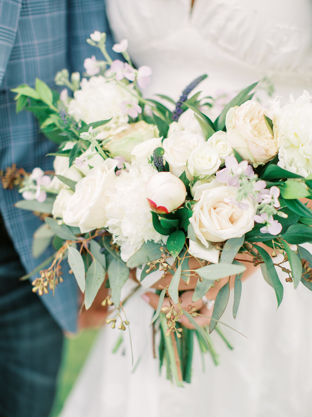 Meraki Design Wedding and Event Floral Studio Florist Wedding Flowers Full Service St. Louis Destination Luxury Floral Design Florists Designers Personal Unique SaraGusWedding-108