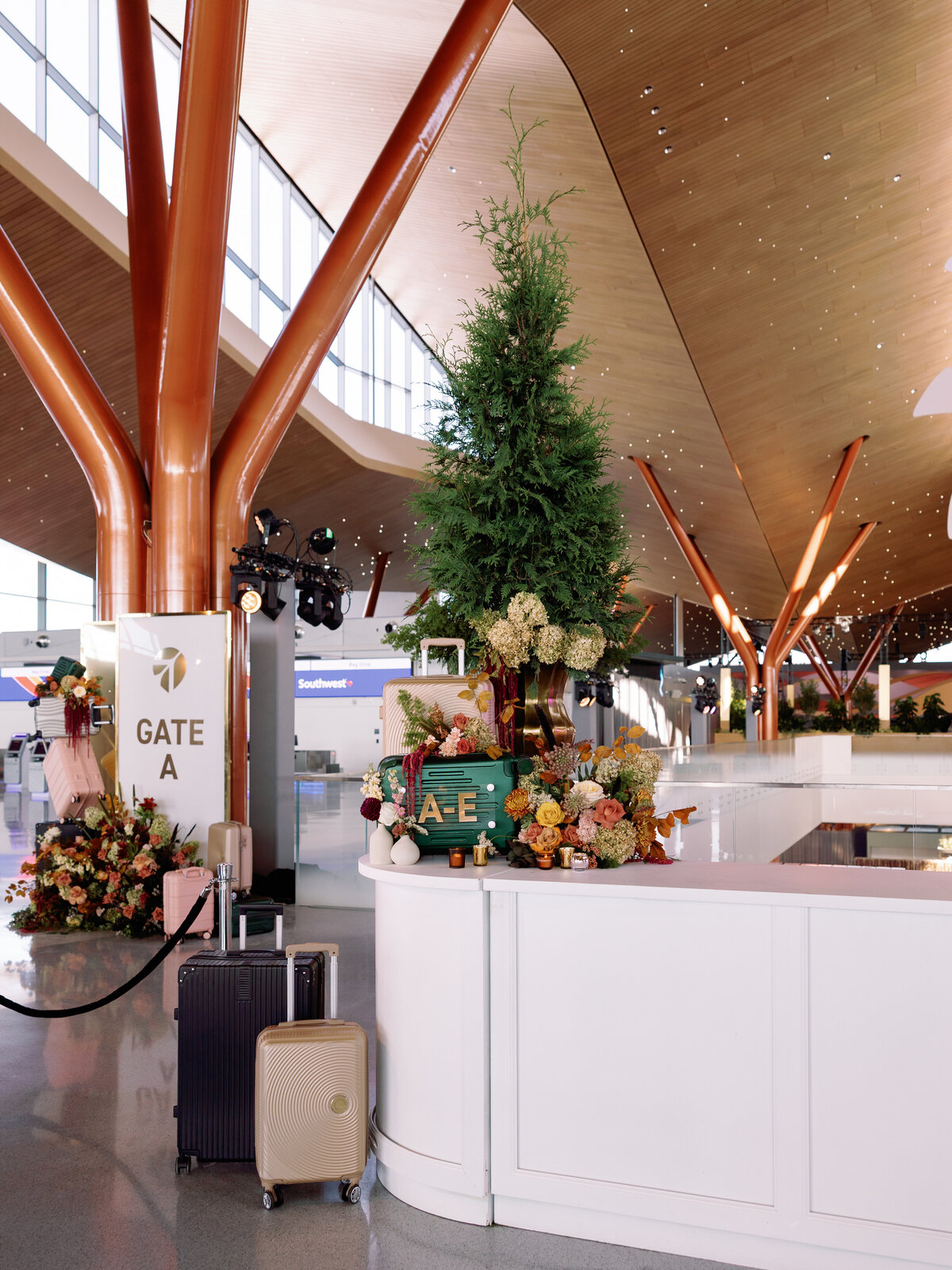 LRP_Pittsburgh Airport Gala Preview-3