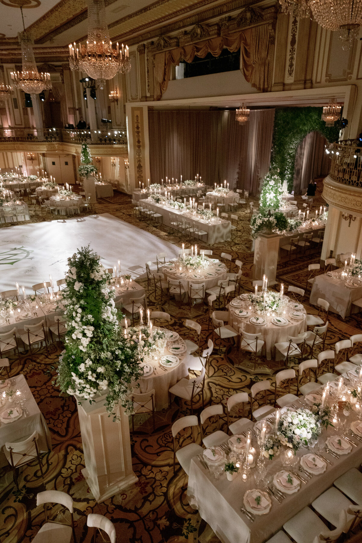 chicago-luxury-winter-wedding-at-old-st-pats-19