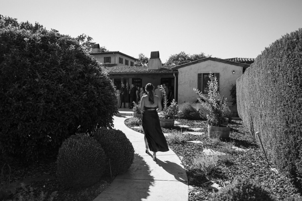NatalieAnnSchaefer_Bay_Area_Wedding_Photographer_Villa_Colibri_Sonoma_California_Backyard_Wedding-11