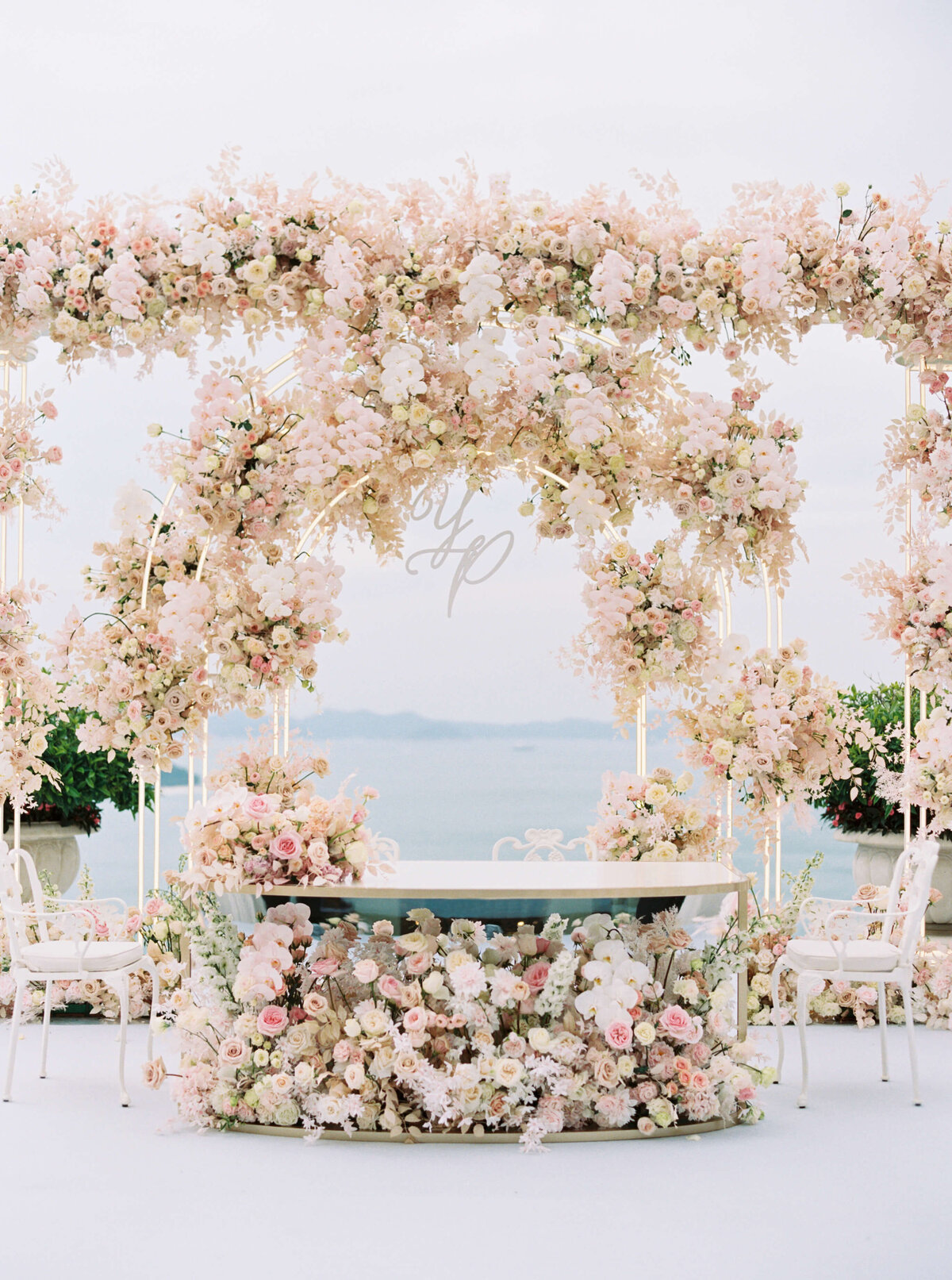 Hong Kong Convention Centre Wedding Ceremony Decor