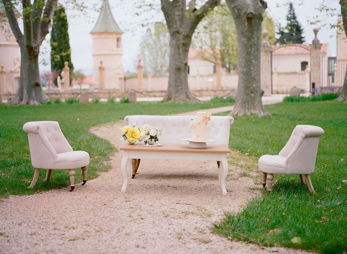 085b_provence_wedding_chateau_de_fonscolombe