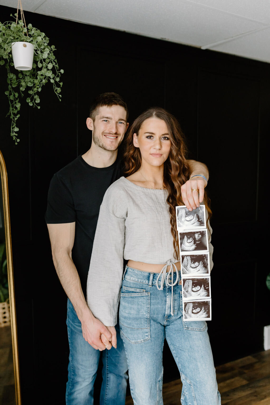 christina_ney_photography_wedding_engagement_lifestyle_photographer_dubuque_iowa_wedding_planning_assistance_adventurous_bold_laidback Family Photography89