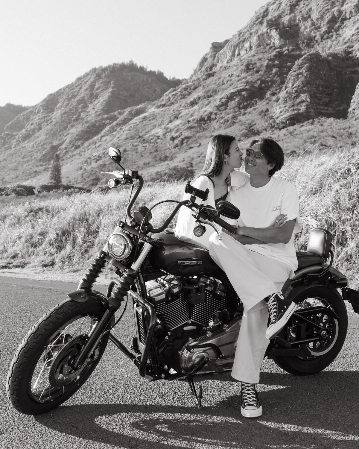 fun-surfboard-motorcycle-beach-couples-photoshoot-85