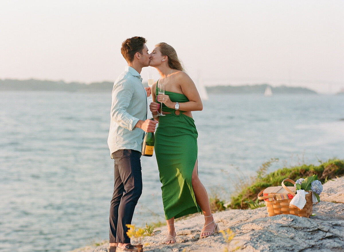 SurpriseProposal_Engagement_CastleHill_Newport_RIEngaged_54647052_0007CHilaryBPhotography
