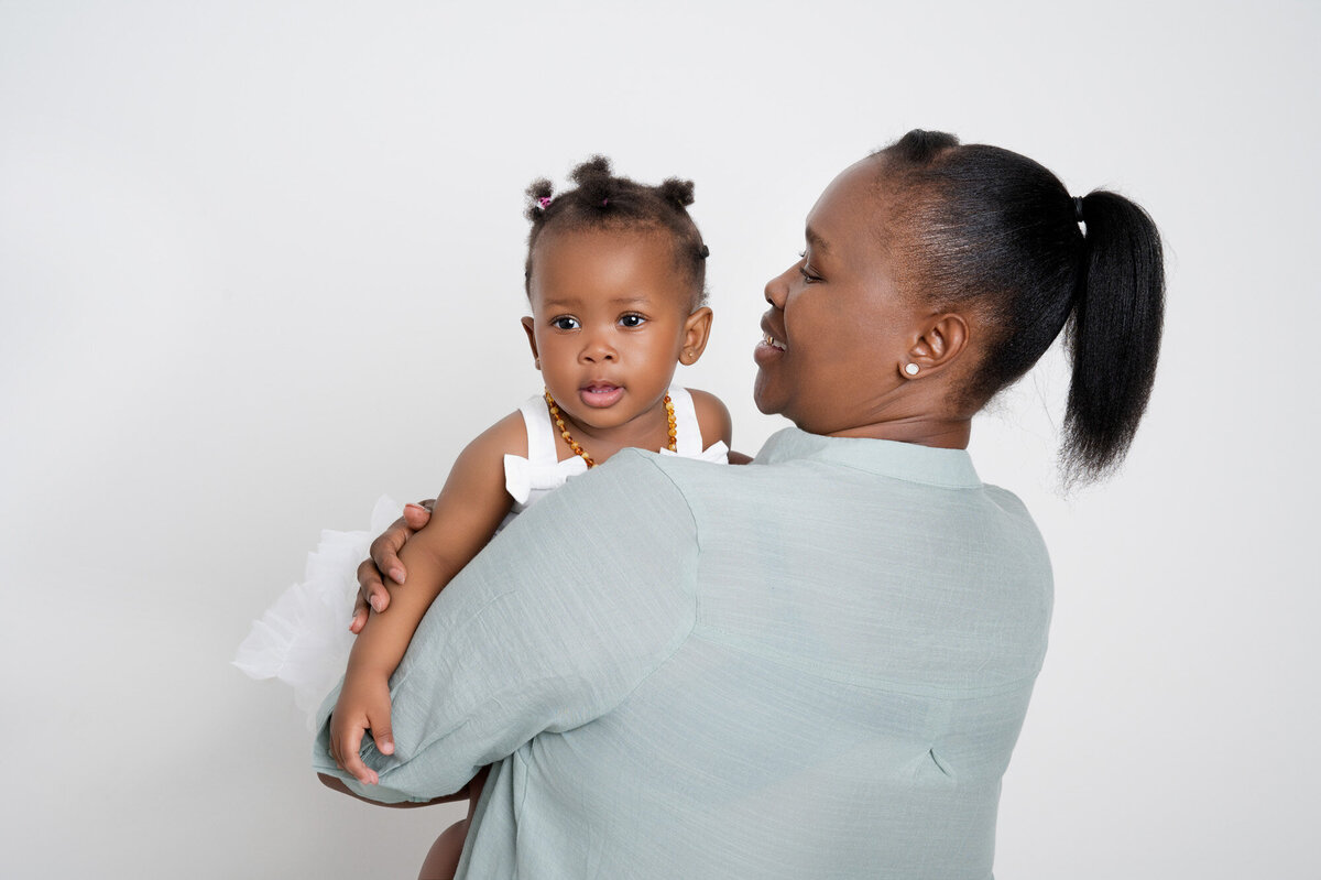 mom and her one year old