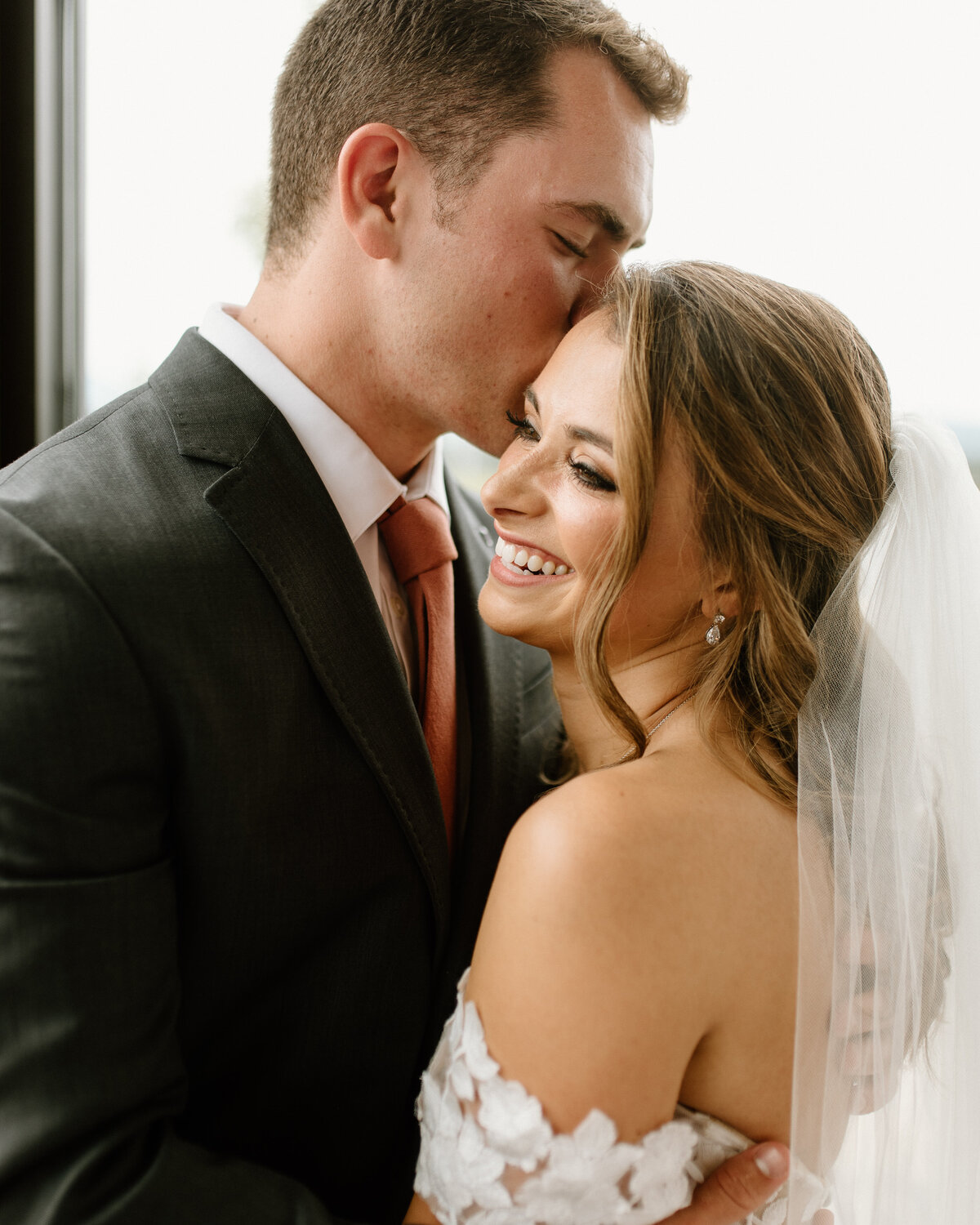 trezzi_farm_winery_spokane_washington_wedding_2