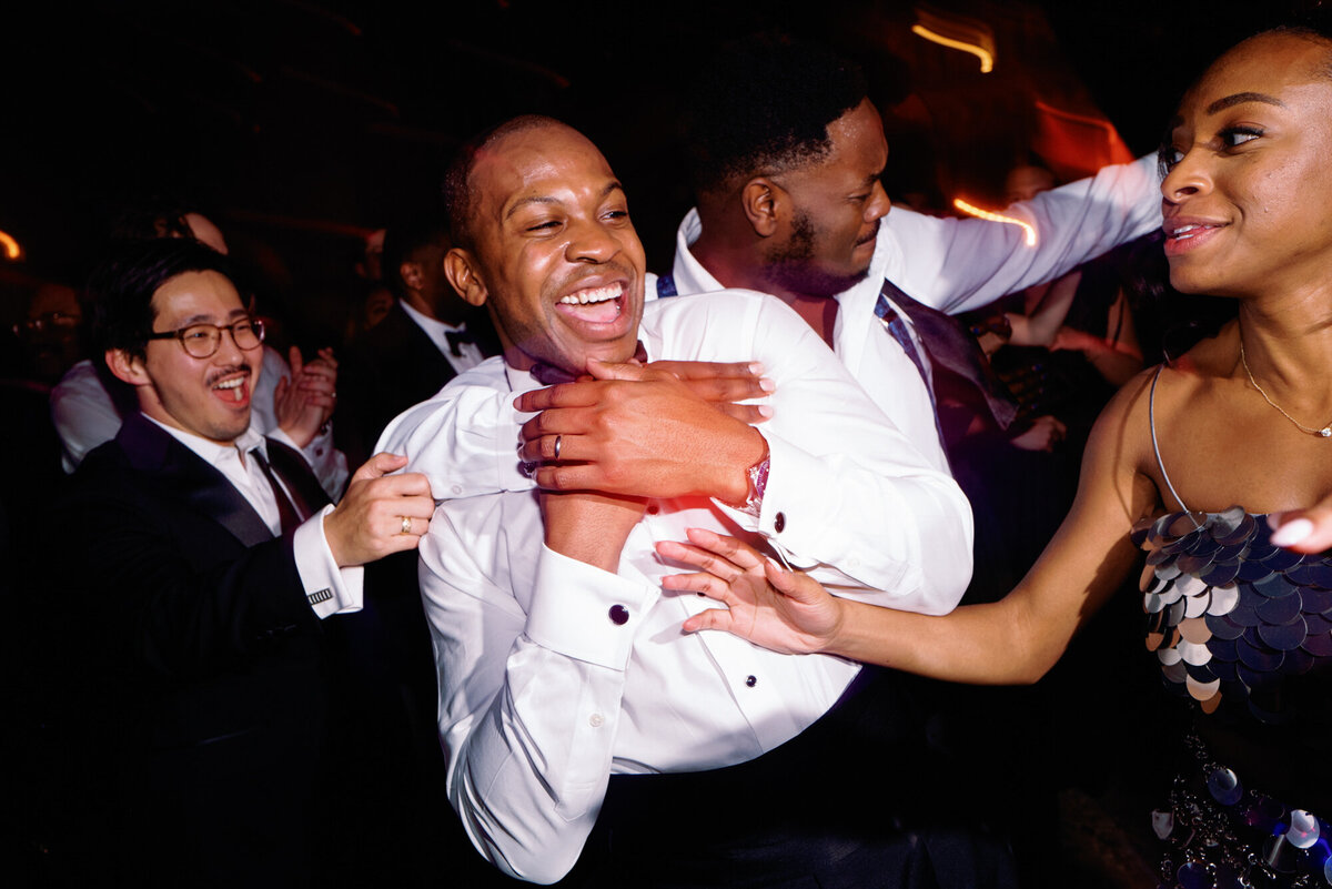 Real-Genuine-Wedding-Moments-Lance-Nicoll-114