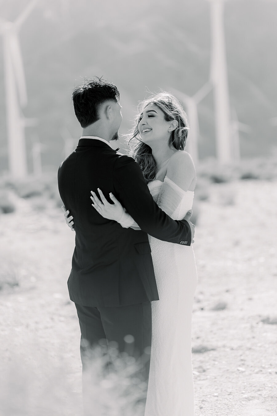 palm-springs-windmills-engagement-photo-session-brenda-nunez-photography-17