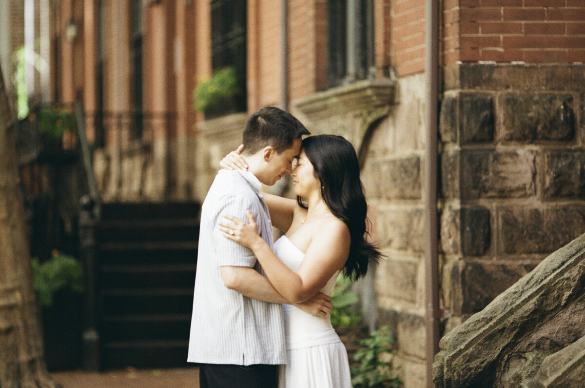 35mm film Hudson Valley weddings photographed with an editorial feel and honest storytelling