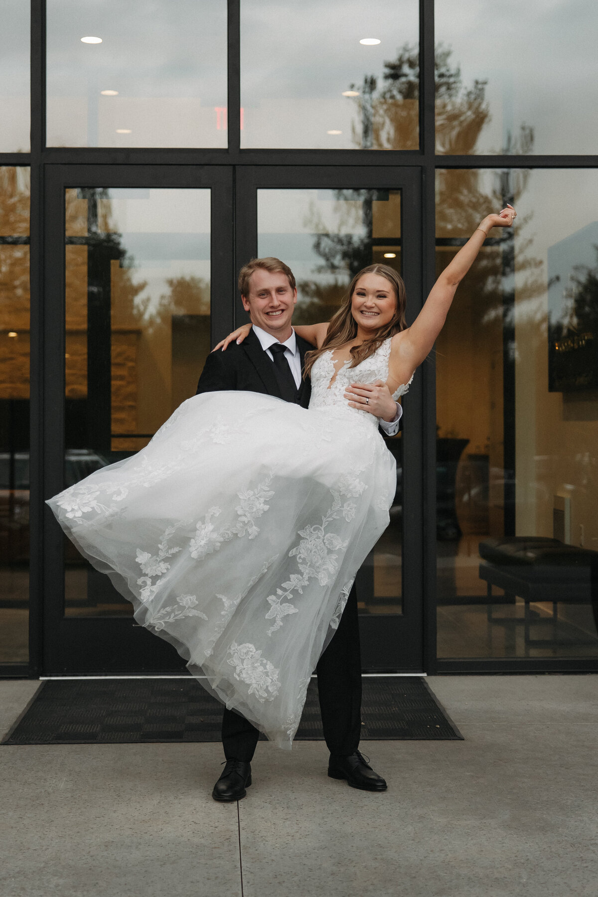 Katelyn and Josiah's Pepin, Wisconsin Wedding Photography-729