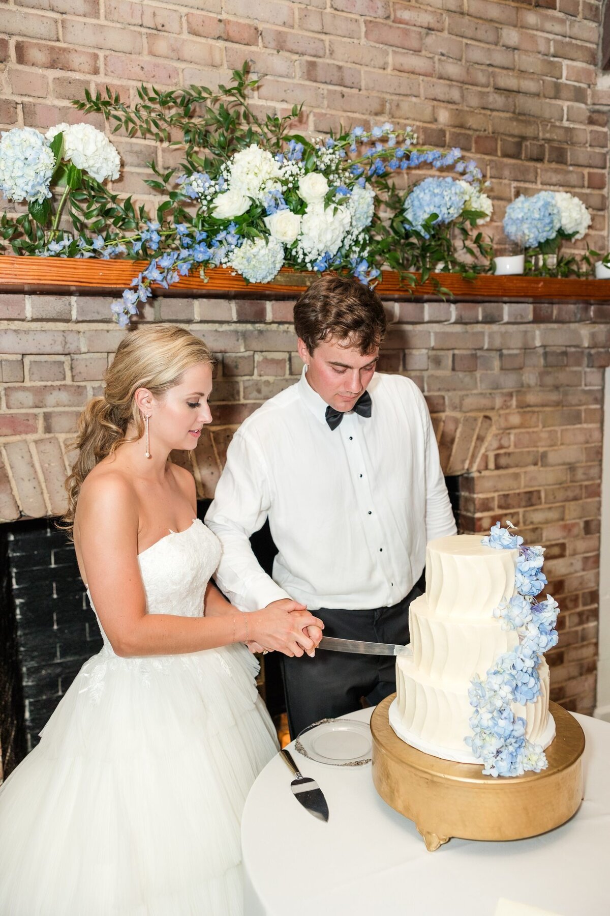 Emma Kate + Will  Reception Events-119