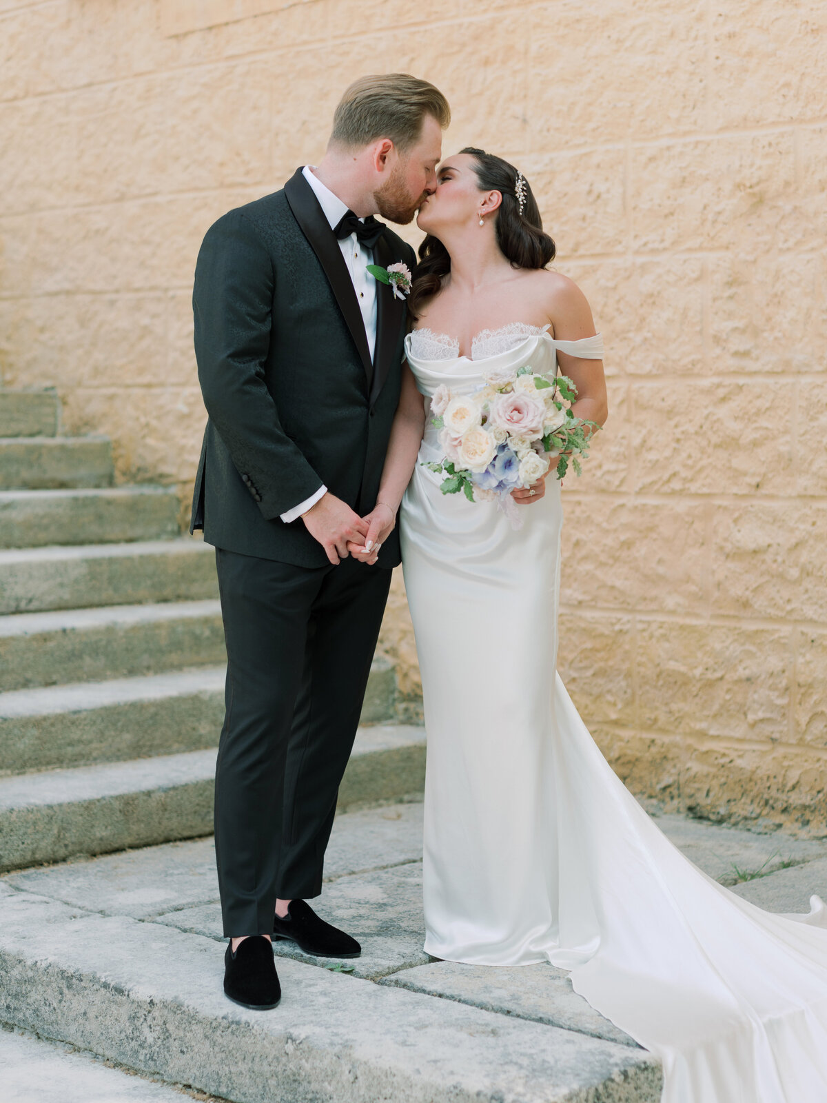 Jennifer Fox Weddings American wedding planning & design agency in Provence, crafting luxury weddings at Château de Fonscolombe sophieeptonphotographyjordynrichardwedpreview-61