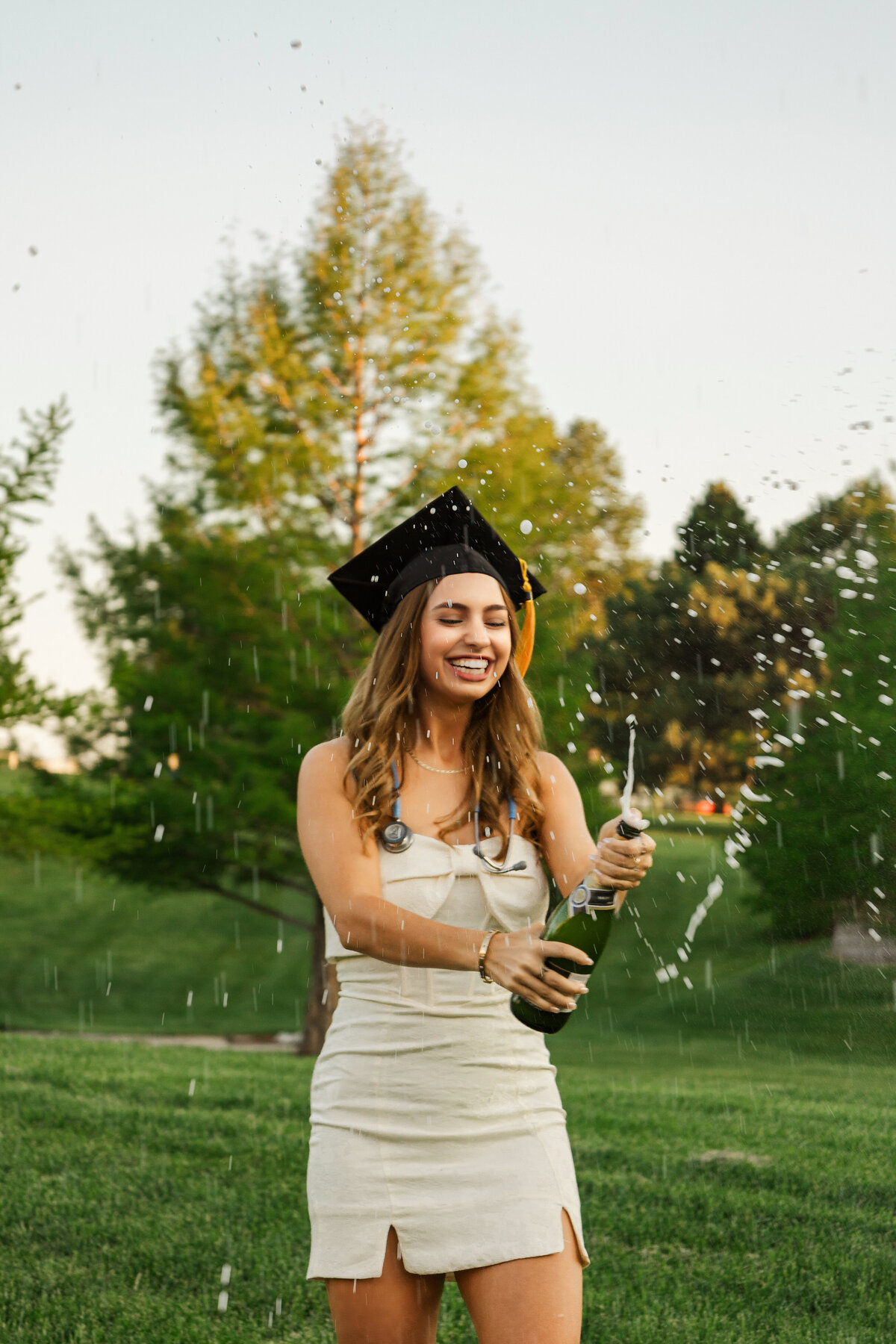 Claire Katan Creative senior graduation photography.