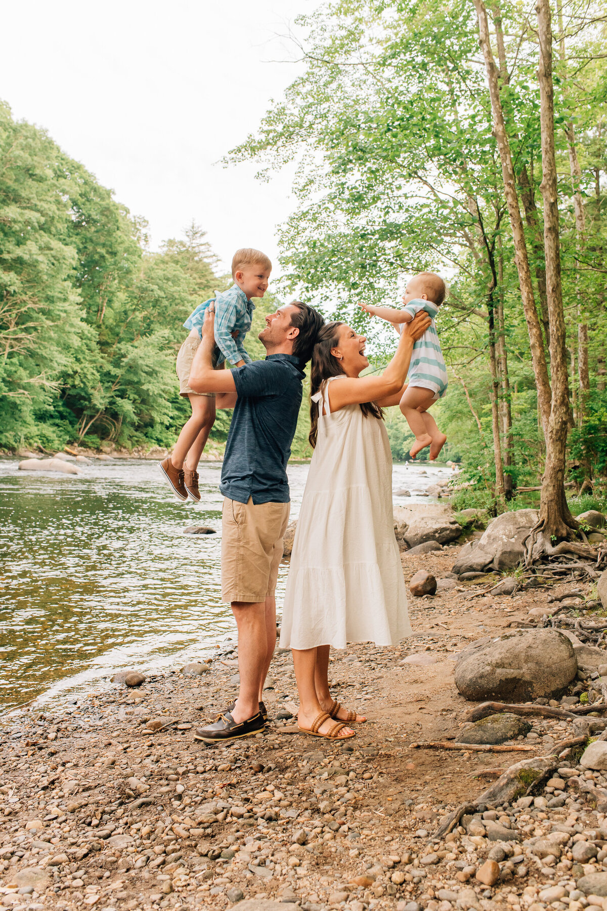 River Mini Session 2025 | Sharon Leger Photography-2