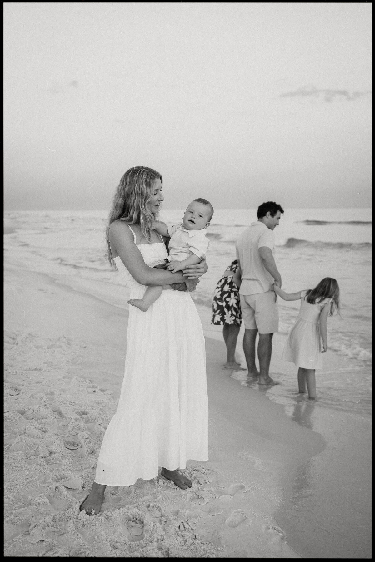 30AGraytonBeachPortraitFamilyPhotographer-1
