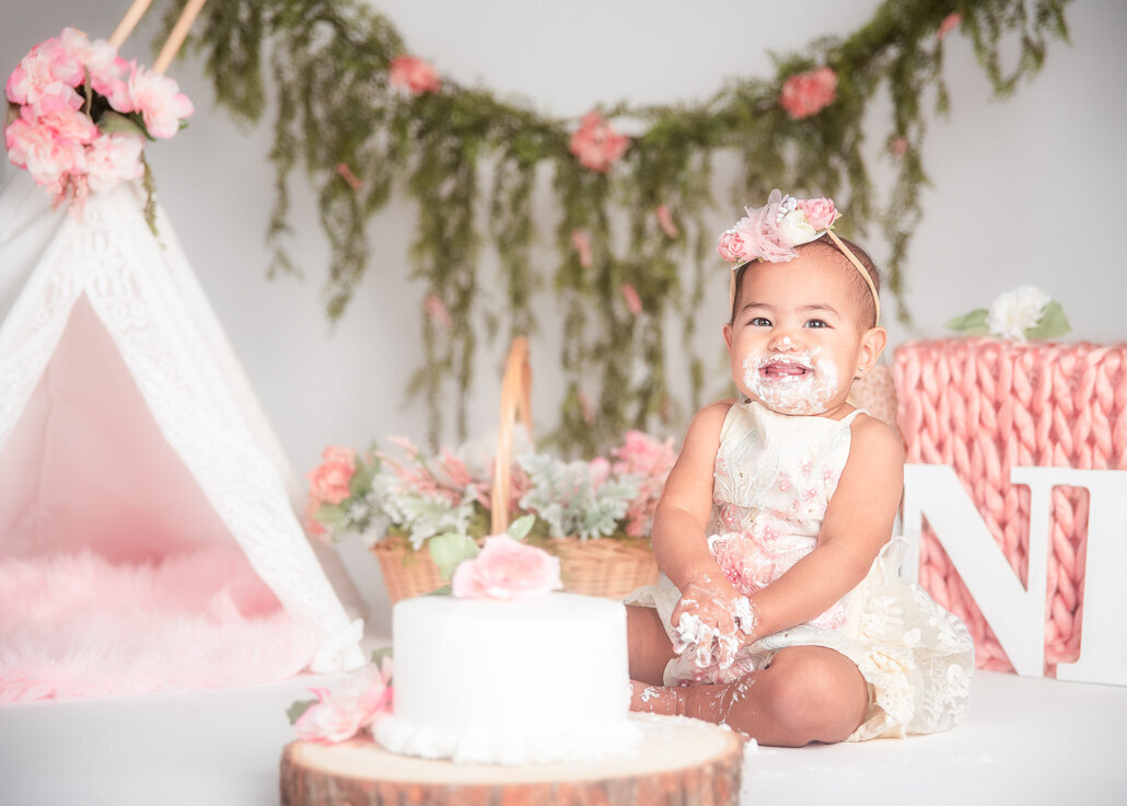 Boho themed cake smash for a girl baby