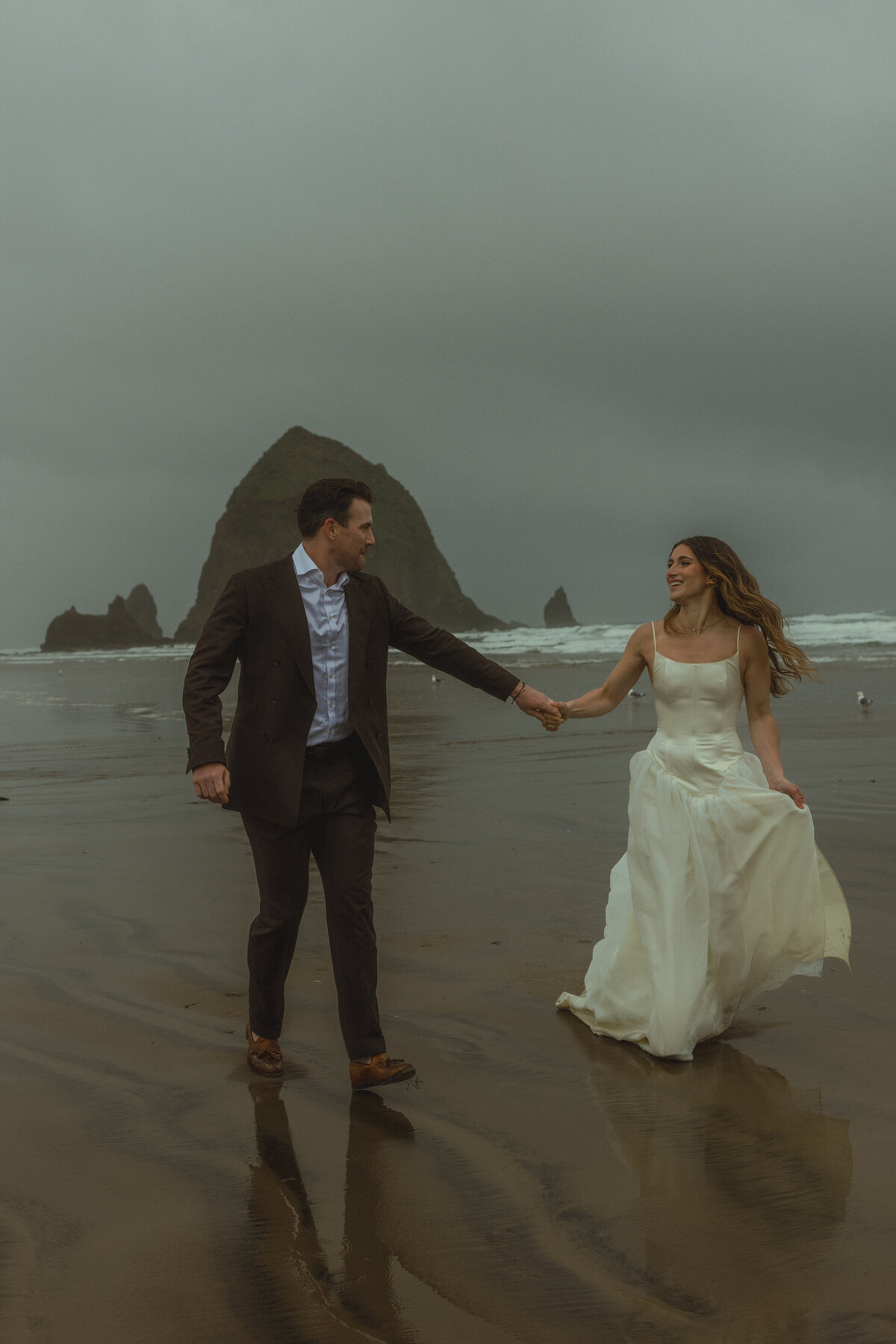 CannonBeachCouple-45
