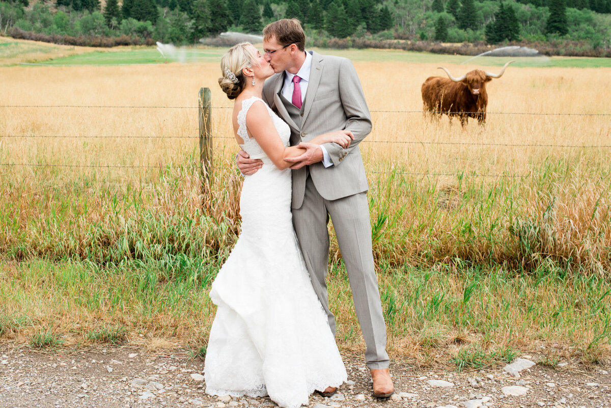 Montana-wedding-intimate-elopement-photographer-planner038