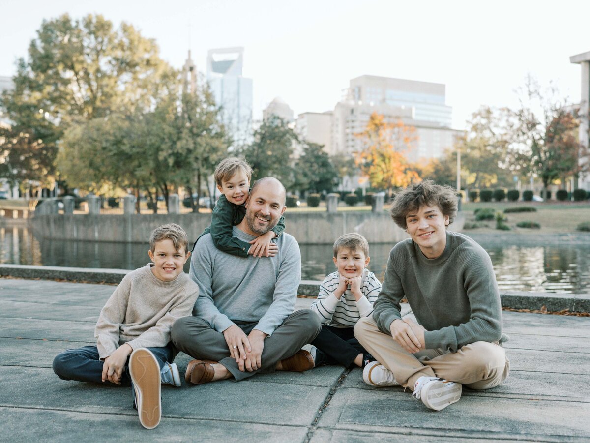 uptown-charlotte-family-photography-bennett-041