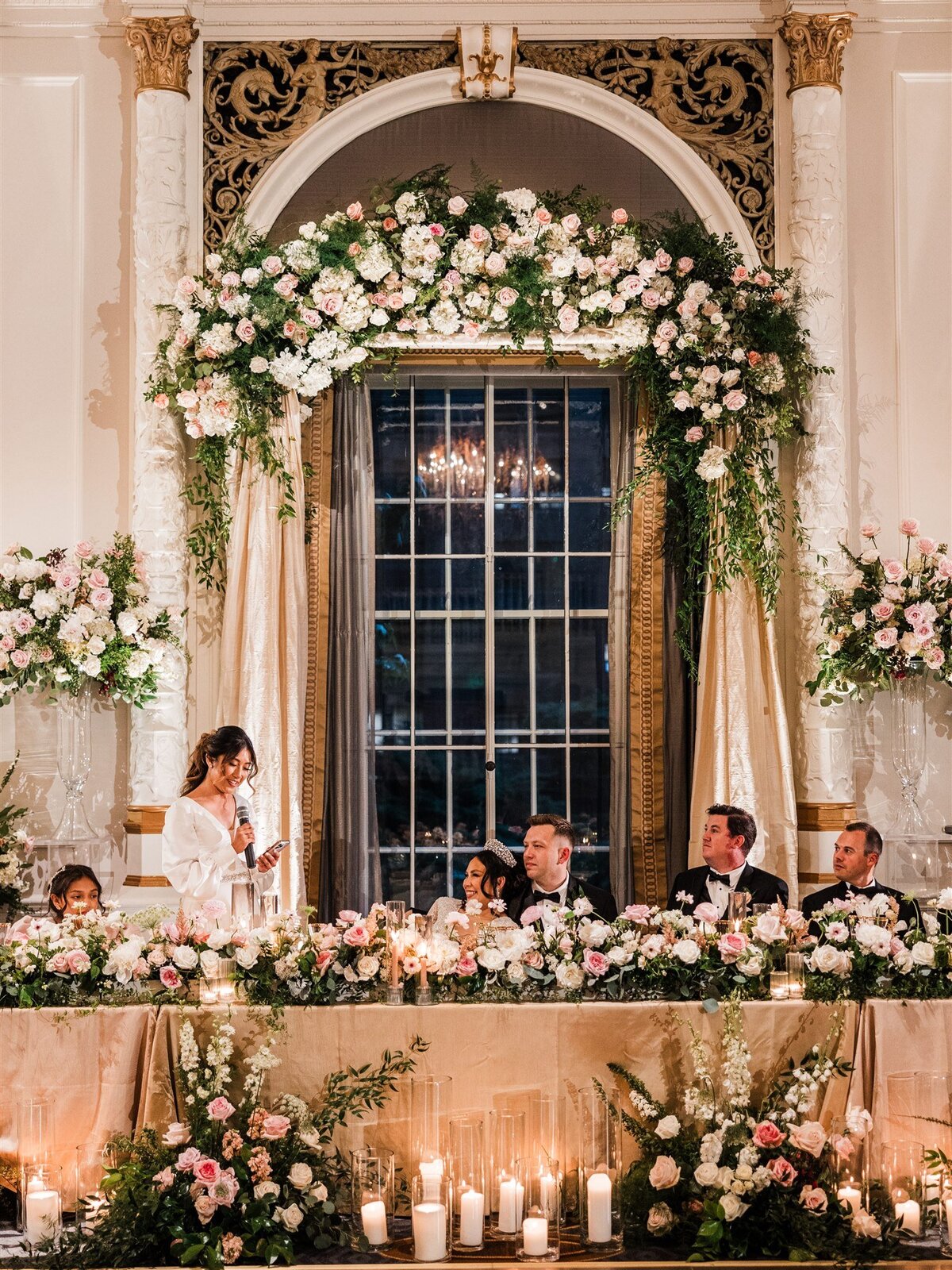 Grand-Luxury-Fairmont-Olympic-Wedding-Flora-Nova-Design-Seattle-00110