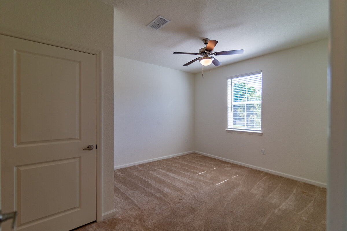 042324ROCHESTERPARK-94